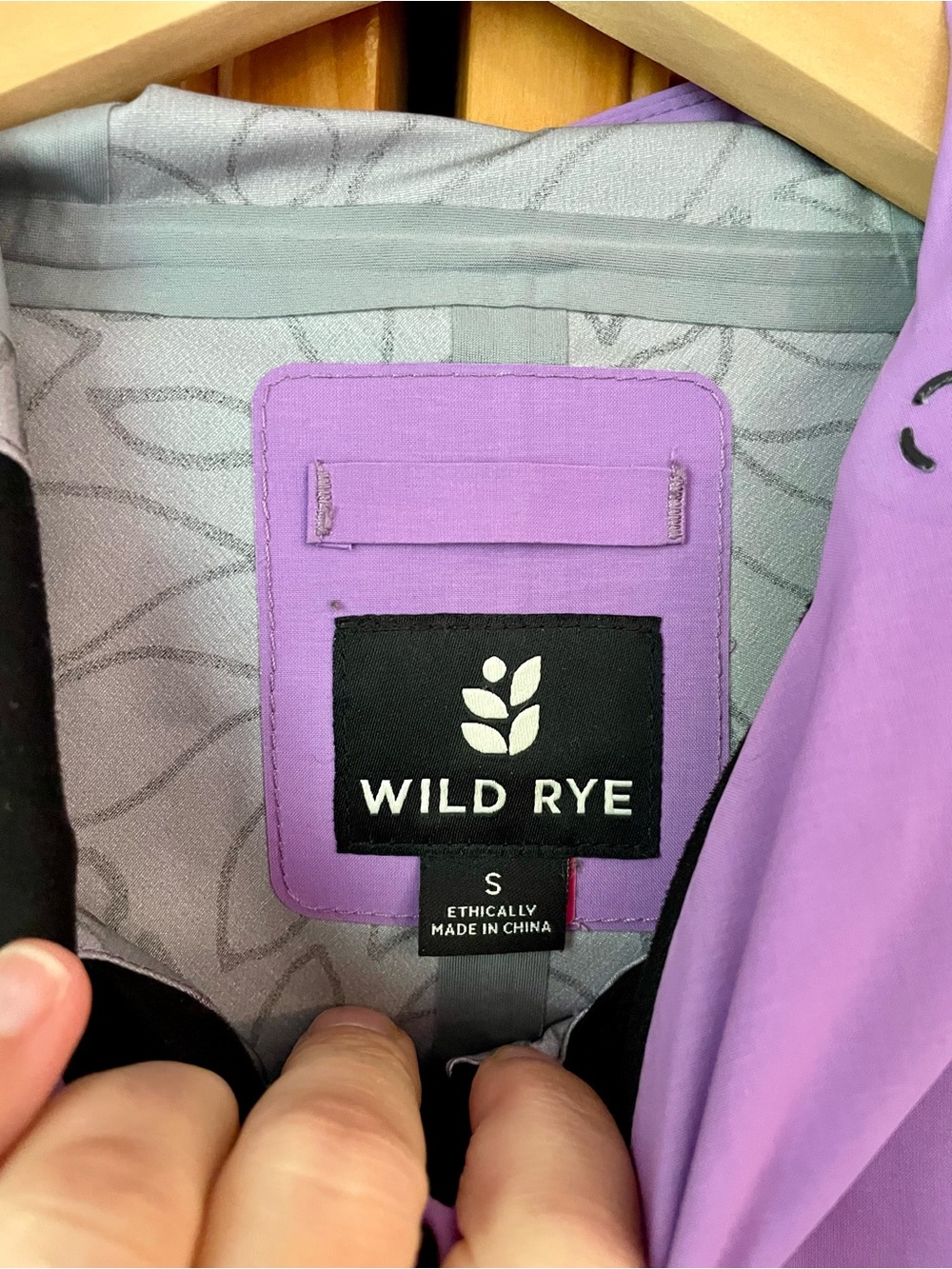 Wild Rye Heyburn Jacket - size S - Picture 3 of 4